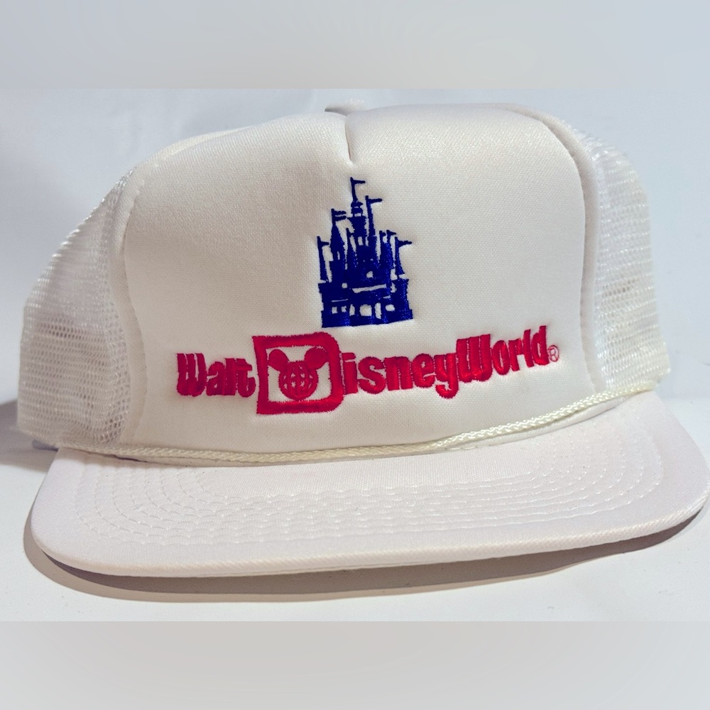 Official Walt Disney World, Magic Kingdom snapback trucker hat